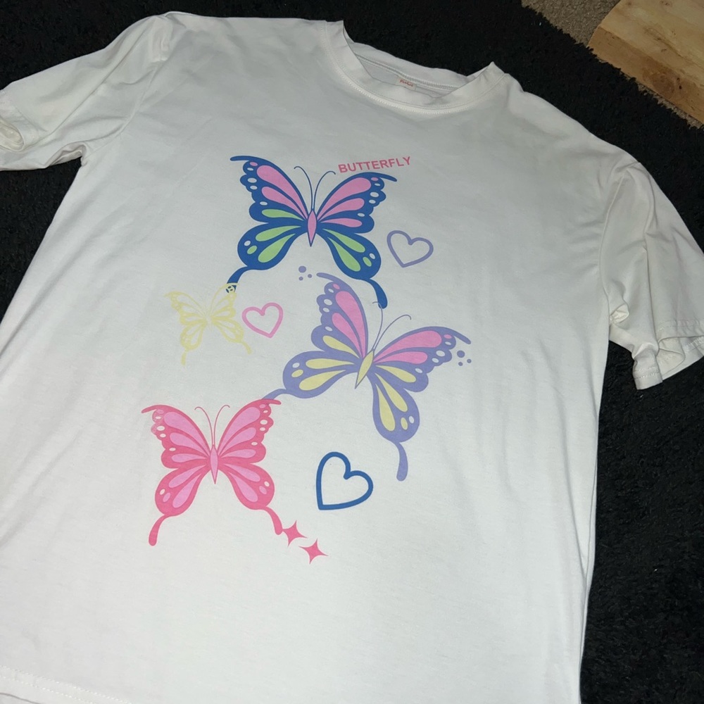 butterfly graphic tee